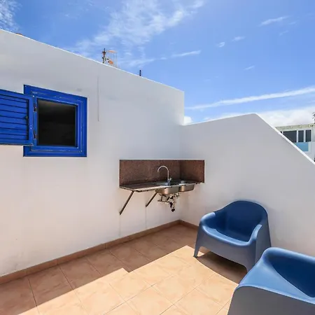 Sweet La Ola Apartment